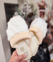 2403 The Cutest Little House Slippers